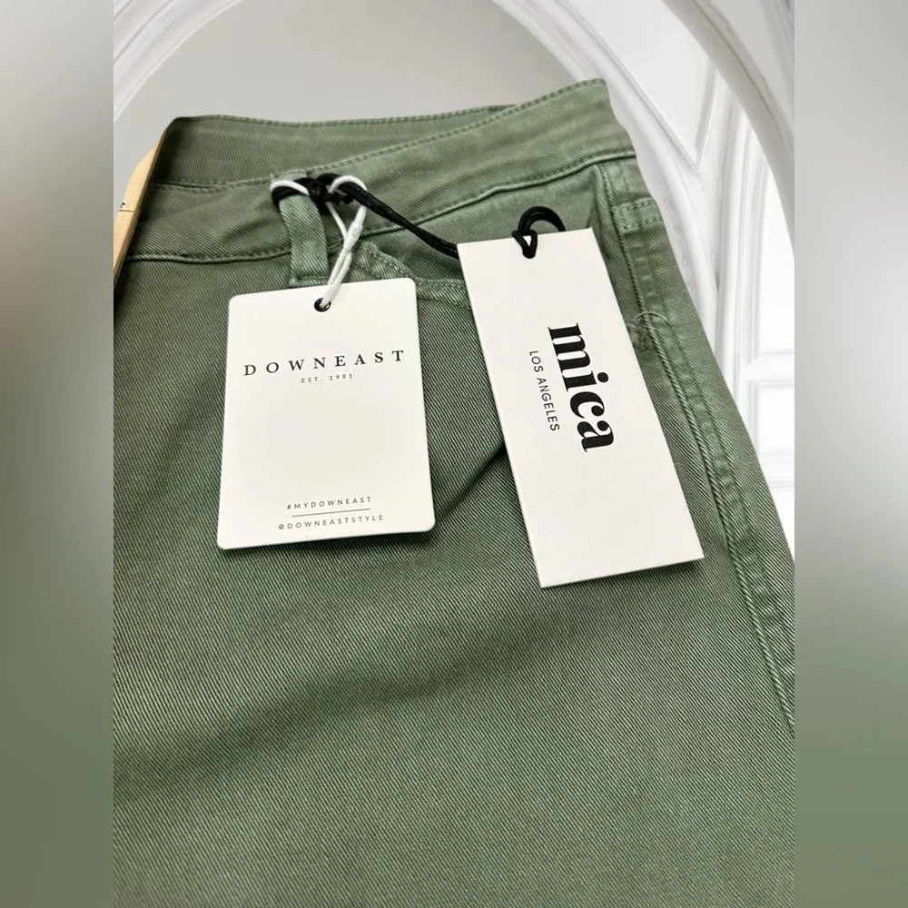 Mica Los Angeles Downeast WideLeg Cargo Jeans. Green. Size: 30 (12) NWT - Picture 6 of 12